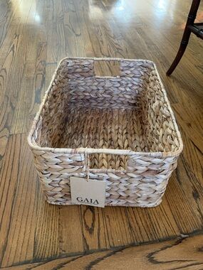 Natural Seagrass Square Storage Basket in Beige
